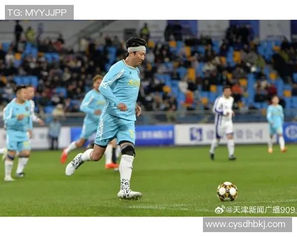 足球明星霍尔斯的辉煌历程与成就分析